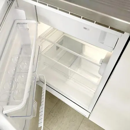 Kleine Im Zentrum Nahe Marzili Lejlighed